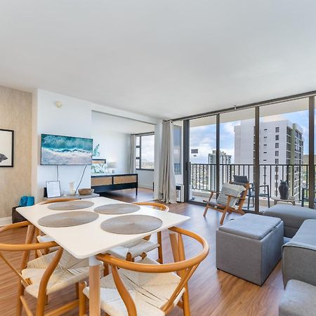 Waikiki Banyan W-Ocean Views With Free Parking! Honolulu Exterior foto