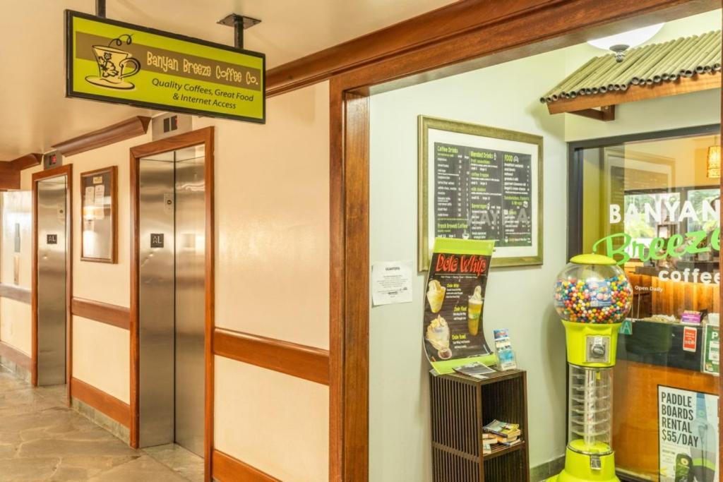 Waikiki Banyan W-Ocean Views With Free Parking! Honolulu Exterior foto