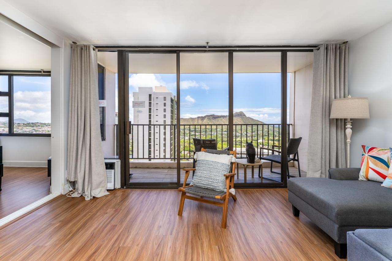 Waikiki Banyan W-Ocean Views With Free Parking! Honolulu Exterior foto
